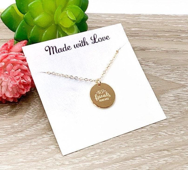 Collier « Meilleures amies pour toujours », Bijou minimaliste, Cadeau pour meilleure amie, Collier pour belle sœur, Cadeau pour demoiselle d'honneur, Pendentif gravé simple