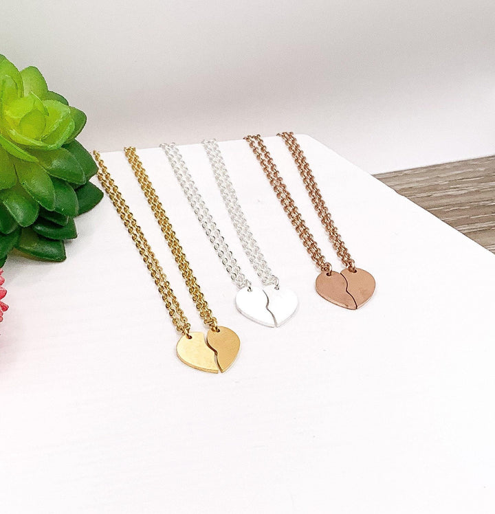 Ensemble de 2 petits cœurs brisés, colliers d'amitié assortis, cadeau pour meilleure amie, cadeau pour petite sœur, cadeau d'anniversaire pour grande sœur, collier entrelacé