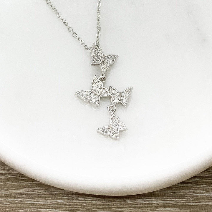 Collier papillons miniatures en argent, bijoux papillon en zircone cubique, cadeau pour les amoureux des insectes, collier insectes, bijoux de printemps, collier délicat