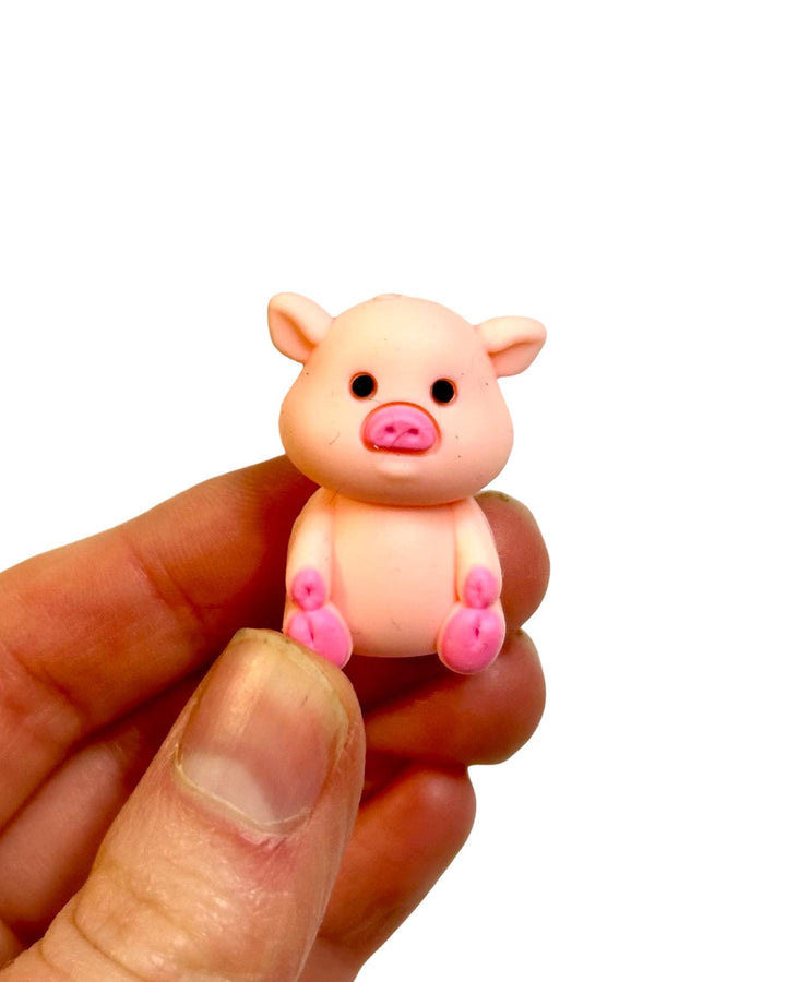 Farmyard Sensory Filler Mix | Pig-Themed Play Bin Filler | Hay & Brown Rice “Mud” | Pink Pig Tail Pasta | Piglet Farm Sensory Play for Kids