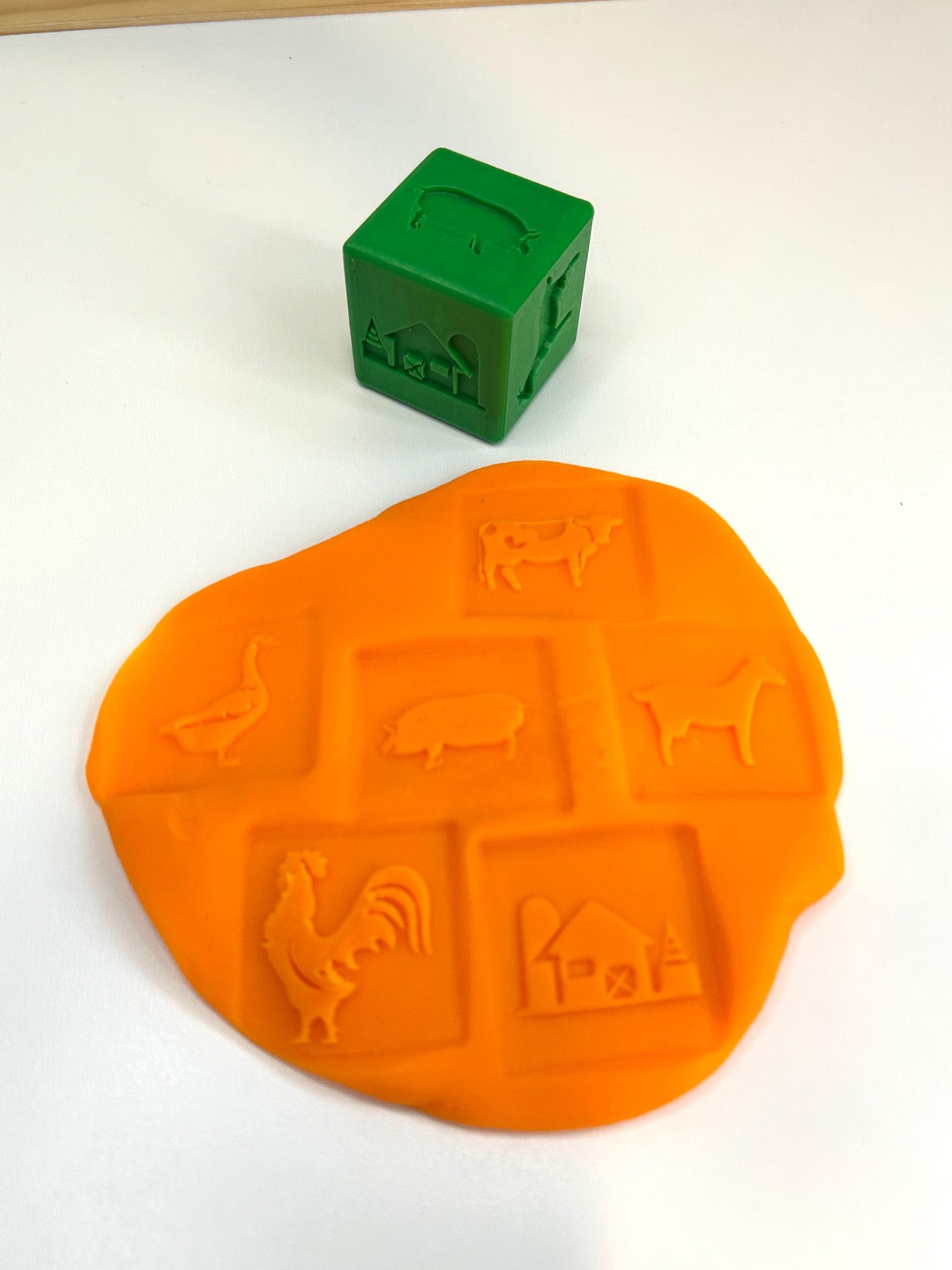 3D Printed Texture Stamper Cube | Playdough Tool | Eco-Friendly PLA | Dough, Clay, Kinetic Sand & Baking Accessory for Kids | Sensory Play