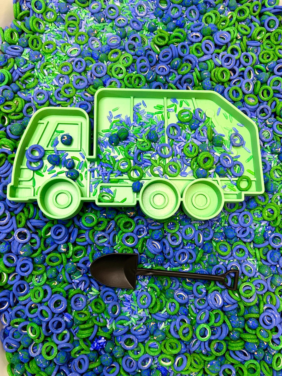 Garbage Truck Sensory Tray | 3D Printed Green Recycling Trinket Tray | Earth Day Sensory Bin Tool | Montessori Play | Flisat Table Accessory
