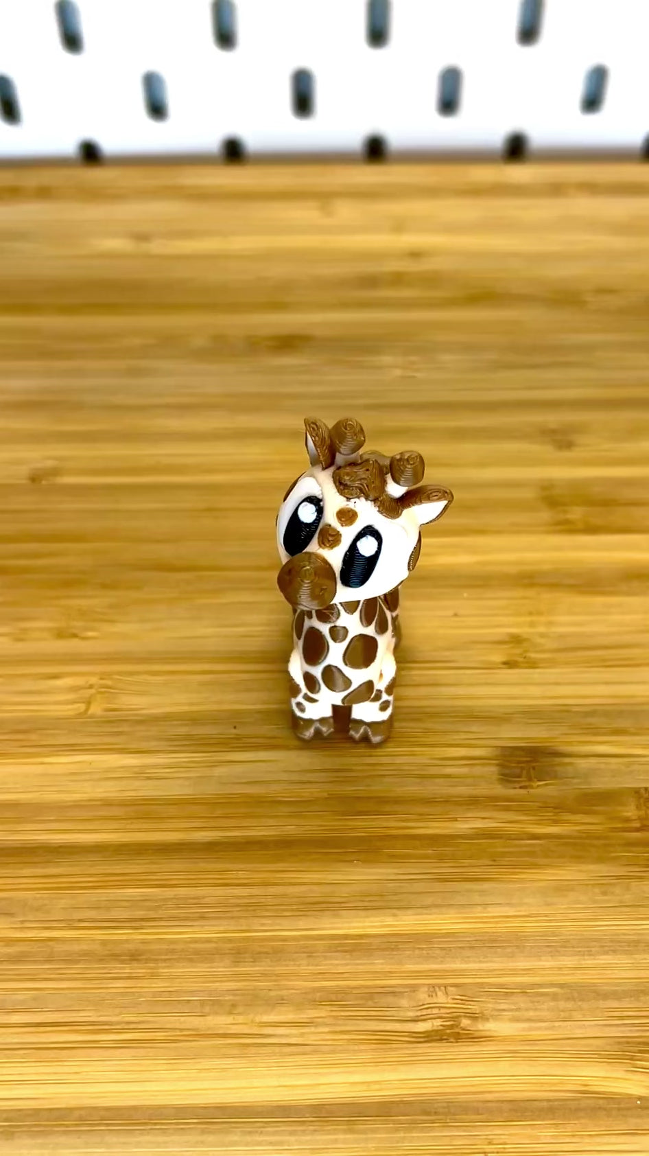 3D Printed Articulated Giraffe