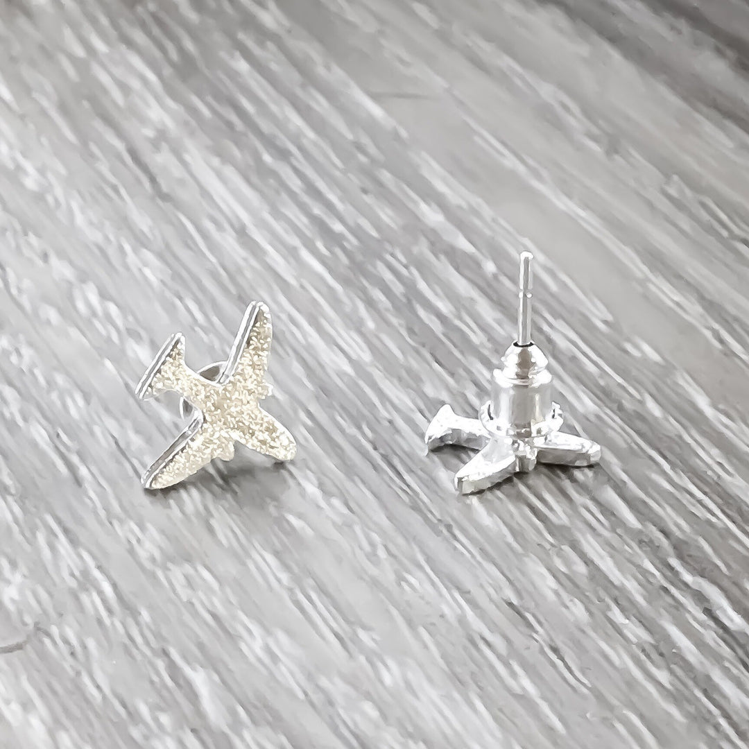 Tiny Airplane Stud Earrings, Silver Airplane Earrings, Dainty Airplane Jewelry, Minimalist Stud Earrings, Travel Gift, Travel Jewelry, Boho