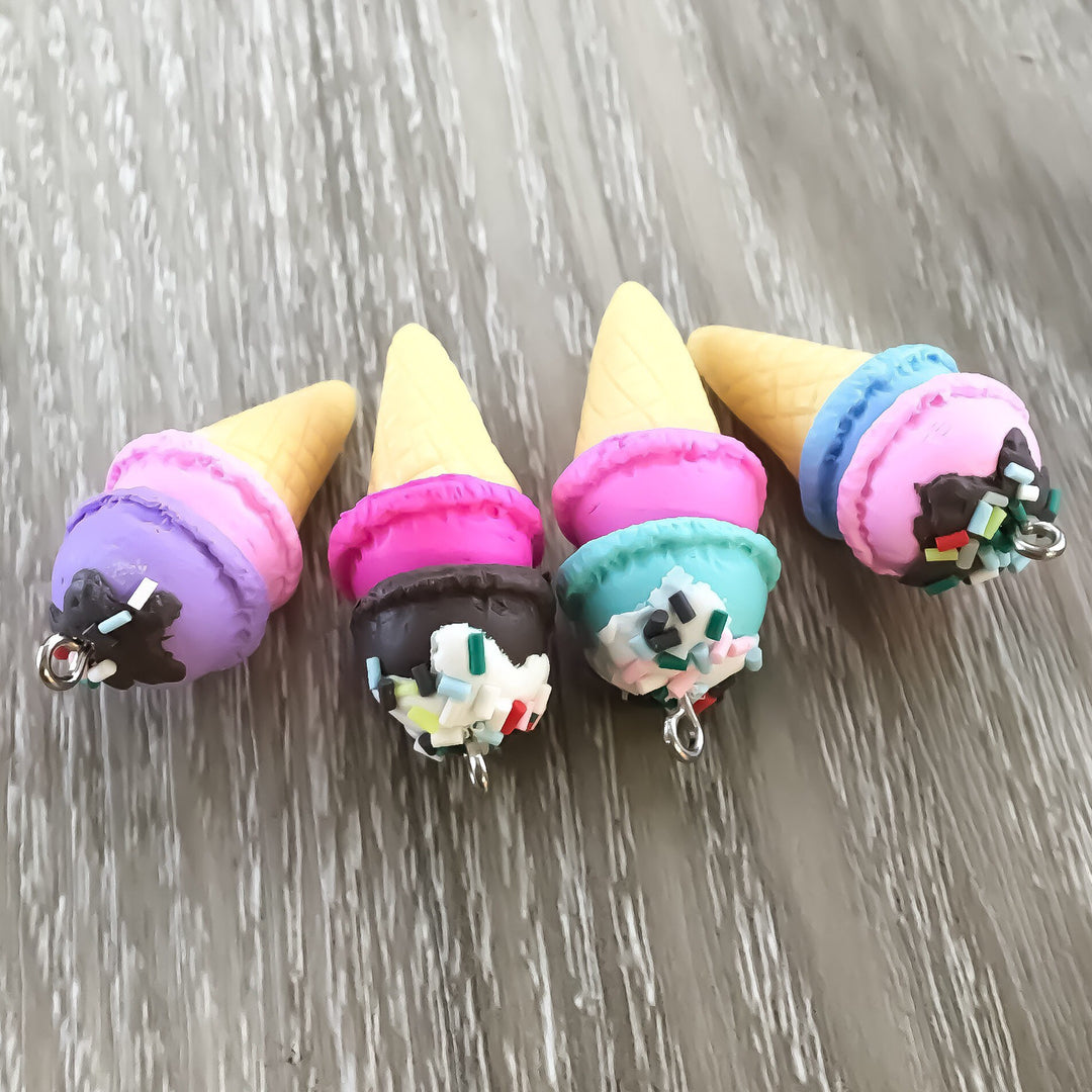 Breloque cornet de glace, nourriture, résine souple