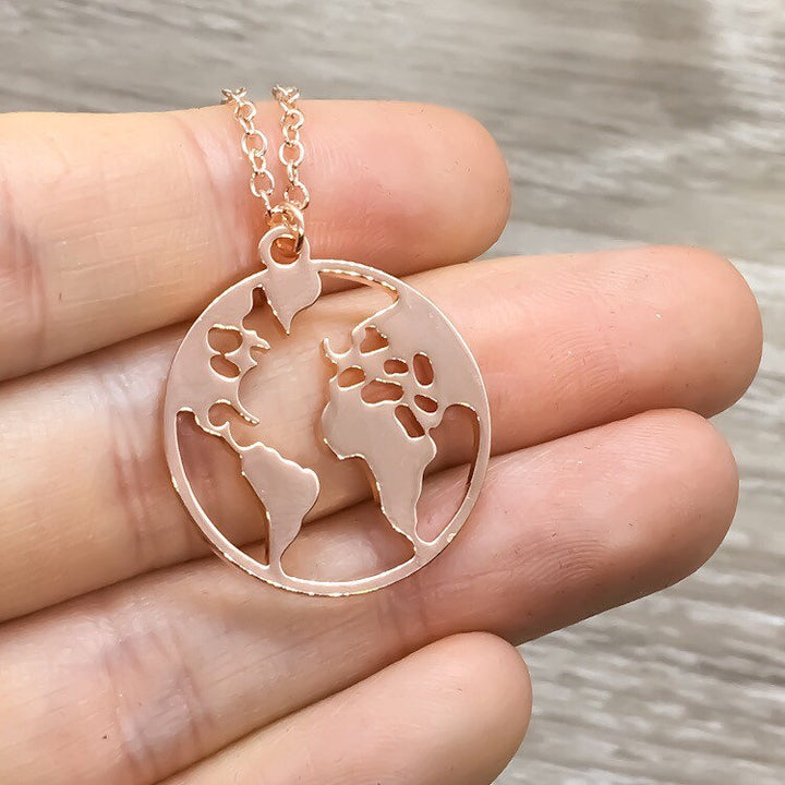 Collier Terre, Pendentif Globe Terre, Bijou Planète, Cadeau Exploratrice pour Elle, Cadeau de Nouveau Voyage, Collier de Remise de Diplôme, Cadeau de Meilleure Amie, Voyageuse