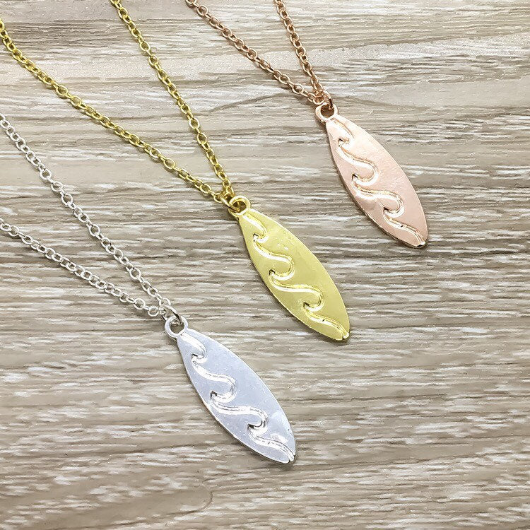 Gold Surfboard Necklace with Card, Beach Lover Necklace, Tropical Gift, Minimalist Surfing Necklace, Summer Sports Jewelry