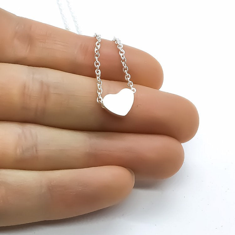 Personalized Necklace with Card, Unbiological Sister Gift, Tiny Heart Necklace, Sister-in-Law Gift, Sister I Got To Choose, Minimal