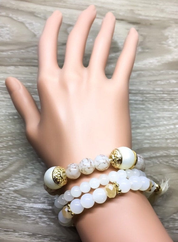 Triple Stack Beaded Bracelets, White Pink Multistrand Bead Bracelet Set of 3, Friendship Bracelets, Birthday Gift, Tassels, Daughter Gifts