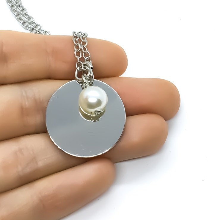 The Best Moms Get Promoted to Grandma, New Grandmother Charm Necklace, Gift from Daughter, Gift for Grandma, Pregnancy Announcement Gift