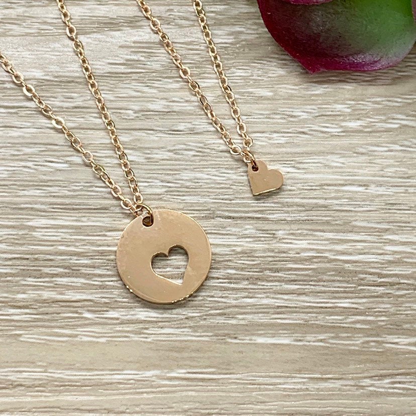 Mother Daughter Gift, Sharable Necklace Set for 2, Gift for Mom Matching Necklaces, Tiny Heart Cutout Pendant, Gift for Stepdaughter, BFF