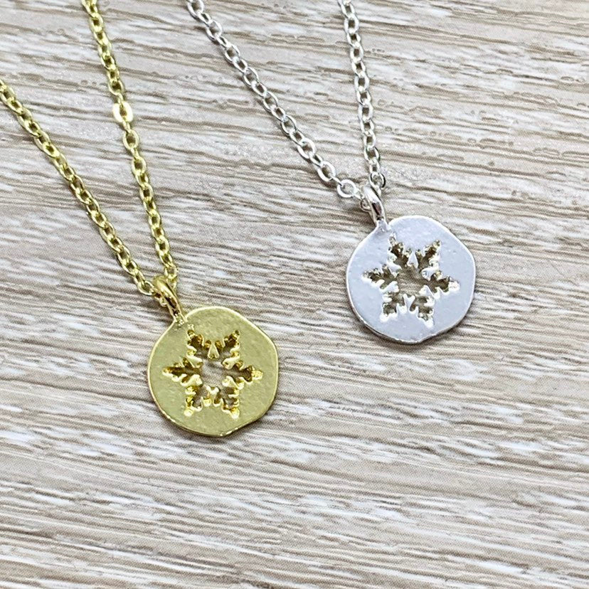 Snowflake Necklace with Card, Dainty Winter Jewelry, Snowflake Pendant, Happy Holidays Gift for Her, Long Distance Friendship