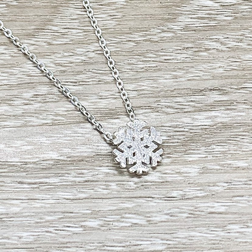 Snowflake Necklace with Card, Dainty Sterling Silver Pendant, Snowflake Jewelry, Merry Christmas Gift for Her, Long Distance Friendship