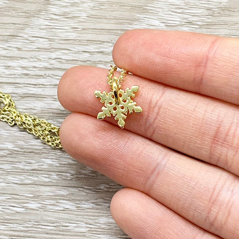 Tiny Snowflake Necklace Set for 2, Dainty Winter Jewelry, Snowflake Pendant, Snow Buddies, Gift for Best Friend, Secret Santa Gift