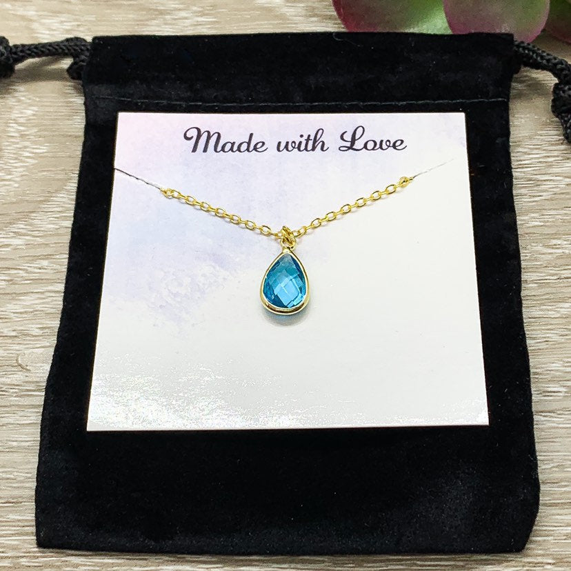 Collier Pierre de Naissance de Mars, Pendentif Aigue-marine, Collier Délicat à Breloque en Cristal, Cadeau d'Anniversaire Personnalisé pour Elle, Bijou Symbolique, Maman