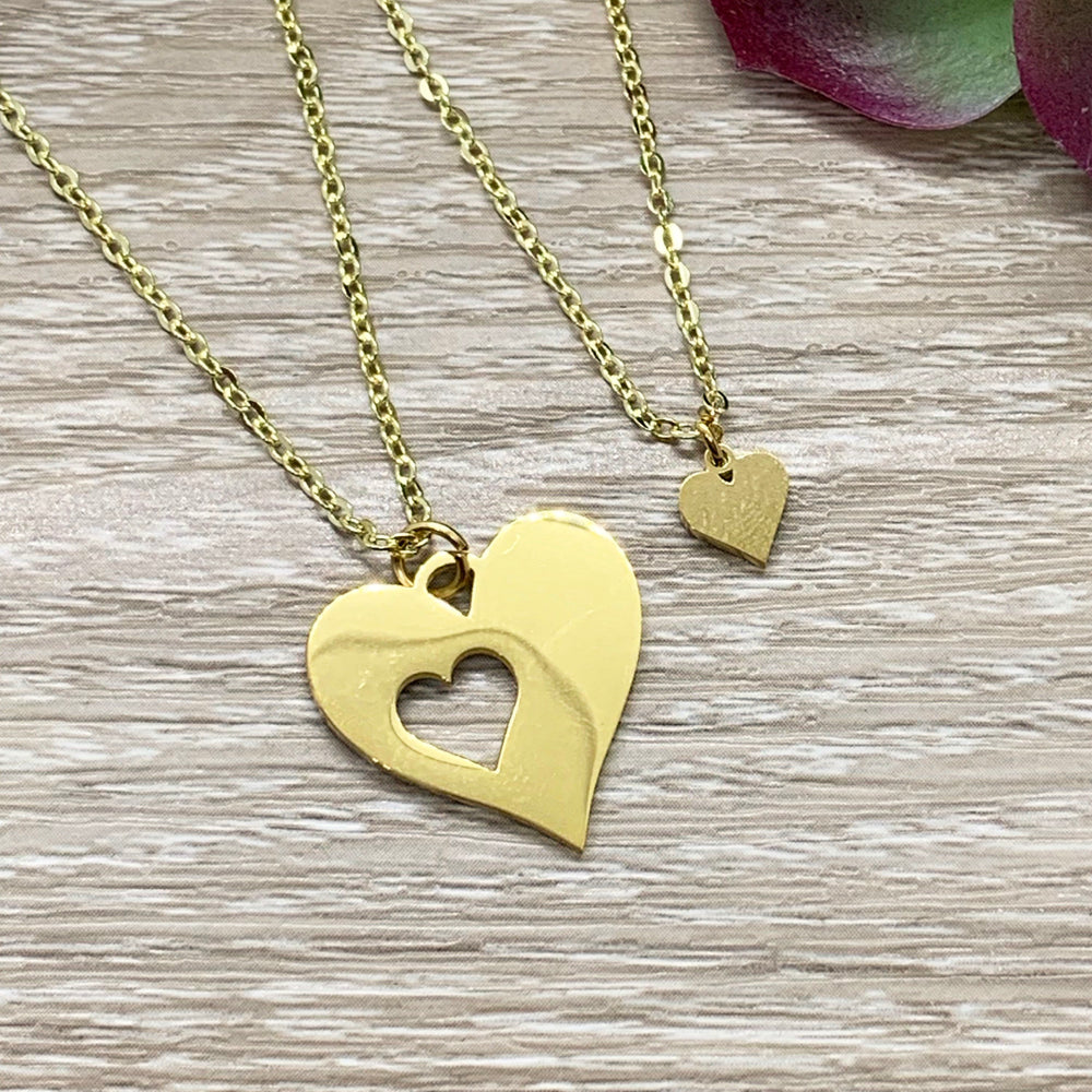 Heart Necklace Set for 2, Friendship Necklaces, Friends Forever Quote, Bestie Gift, Shareable Necklaces, Birthday Gift, Long Distance Friend