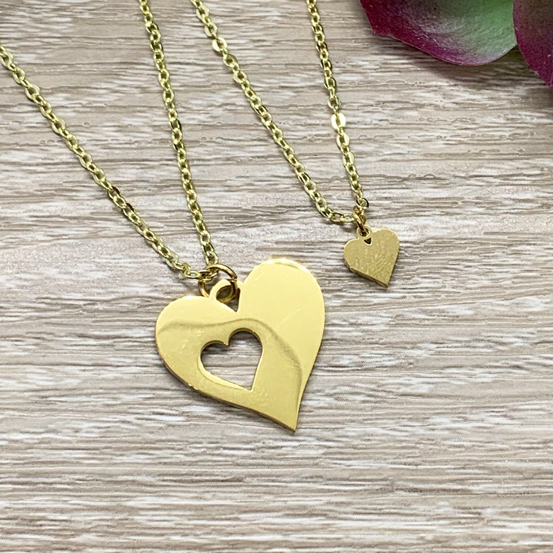 Heart Necklace Set for 2, Friendship Necklaces, Friends Forever Quote, Bestie Gift, Shareable Necklaces, Birthday Gift, Long Distance Friend