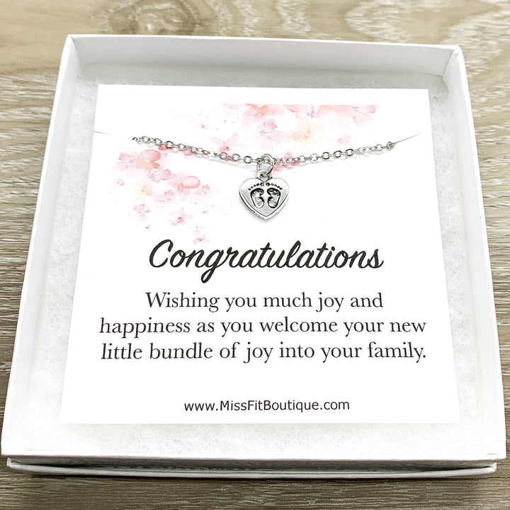 Card for Mom To Be, Tiny Heart Necklace with Footprints, New Baby, Expectant Mother Gift, Motherhood Keepsake, Gift for New Mommy