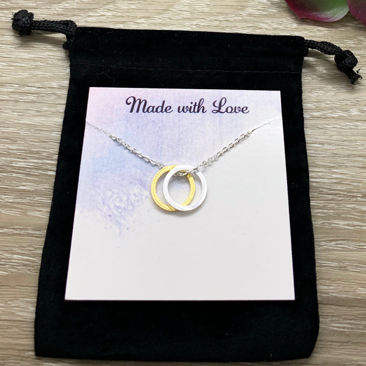Aunt & Niece Gift, Circular Pendant, Linked Circles Necklace, Interlocking Circles Necklace, Aunty Gift, Niece Necklace, Gift for Aunt