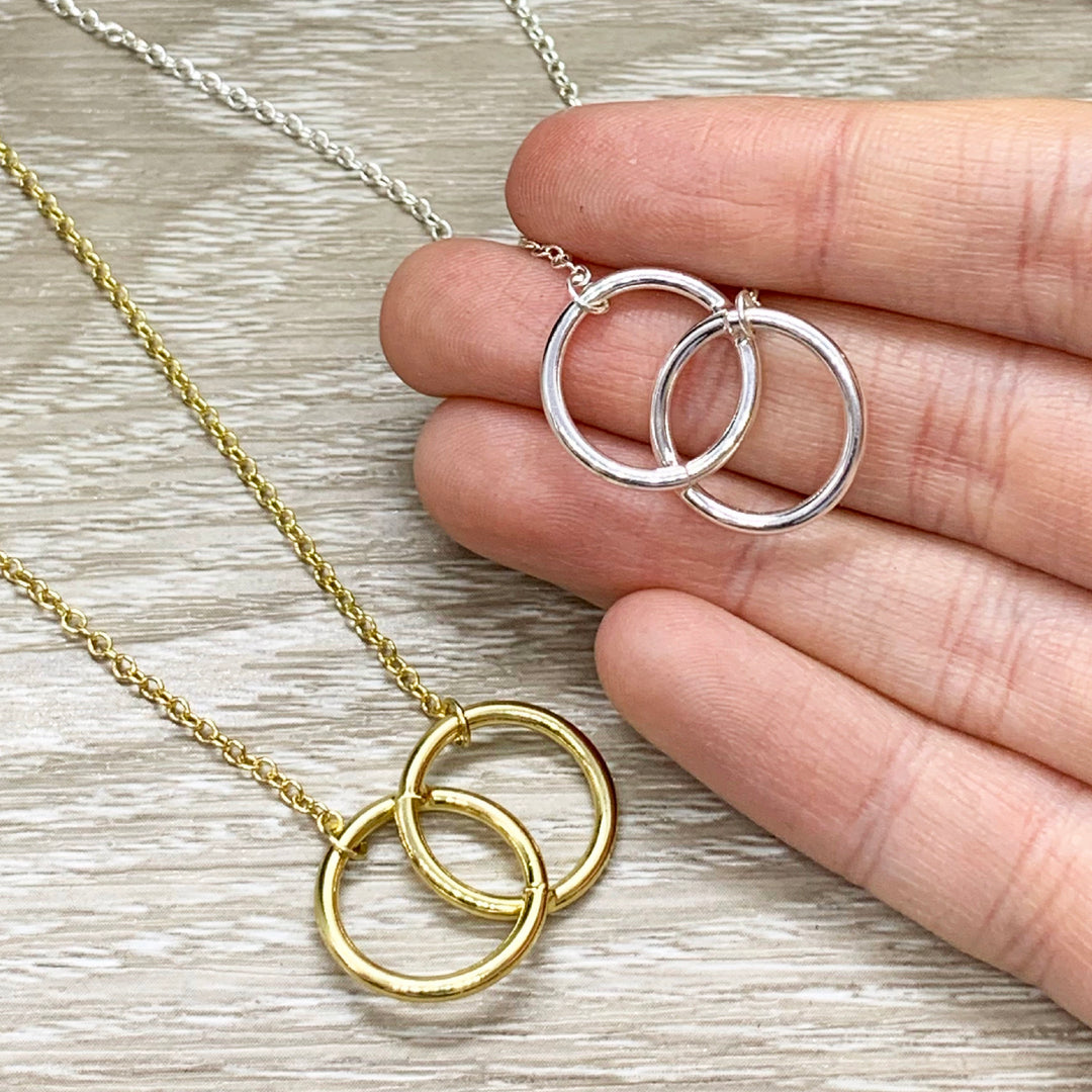 Unbreakable Bond Necklace with Gift Box, Linked Circles Necklace, 2 Circle Pendants, Gift for Best Friend, Gift for Girlfriend, Wife Gift