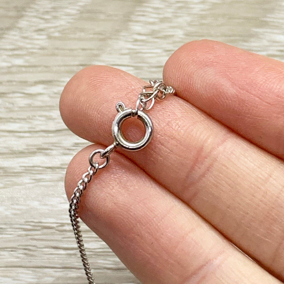 Bonus Sister Gift, Interlocking Circles Necklace, Circular Pendant, Linked Circles Necklace, Unbiological Sister Gift, Sister of the Groom