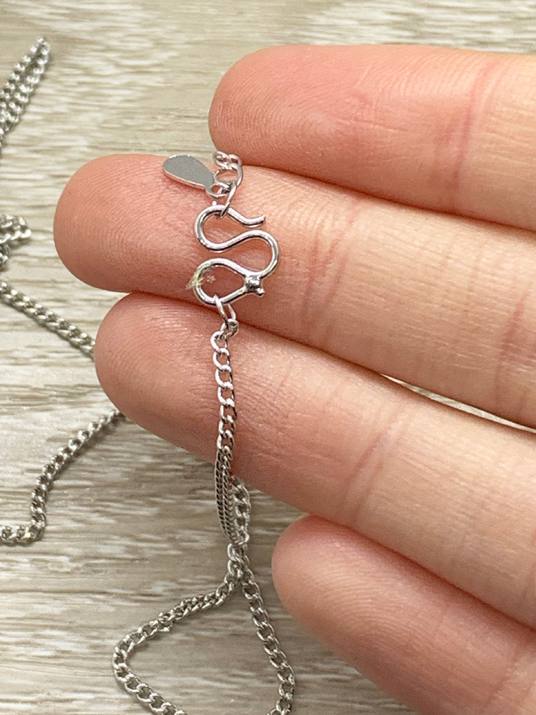 Amazing Sister Gift, Interlocking Circles Necklace, Circular Pendant, Linked Circles Necklace, Gift for Big Sister, Sister Birthday Gift