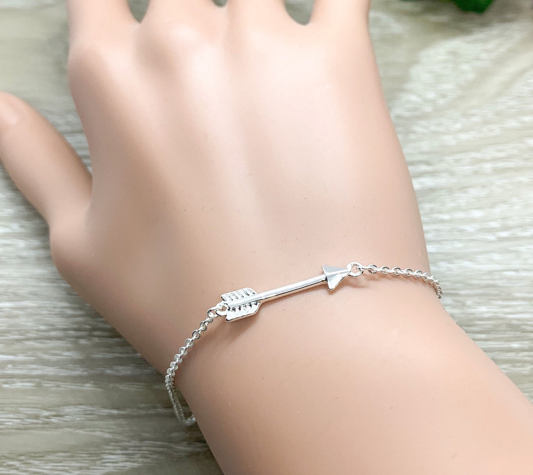 Tiny Arrow Chain Bracelet, Dainty Bracelet, Layering Bracelet, Arrow Jewelry, Simple Reminder, Stocking Stuffer for Girls, Friend Christmas