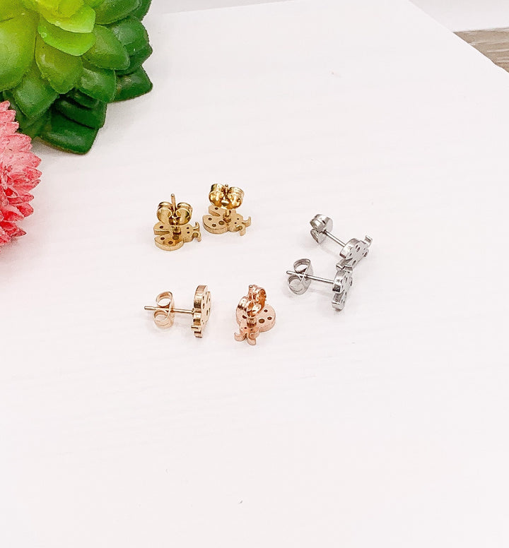 Ladybug Stud Earrings, Tiny Ladybug Earrings, Ladybug Jewelry, Minimalist Stud Earrings, Insect Jewelry, Boho Earrings, Cute Birthday Gift
