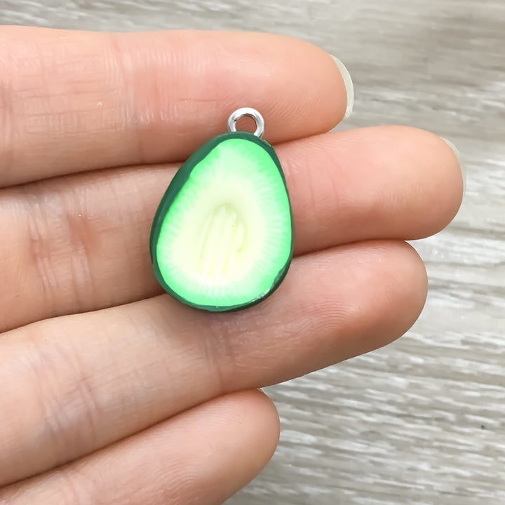 Breloques en résine Kawaii Foodie : chocolat, œuf, macaron, avocat, bouteille d'eau