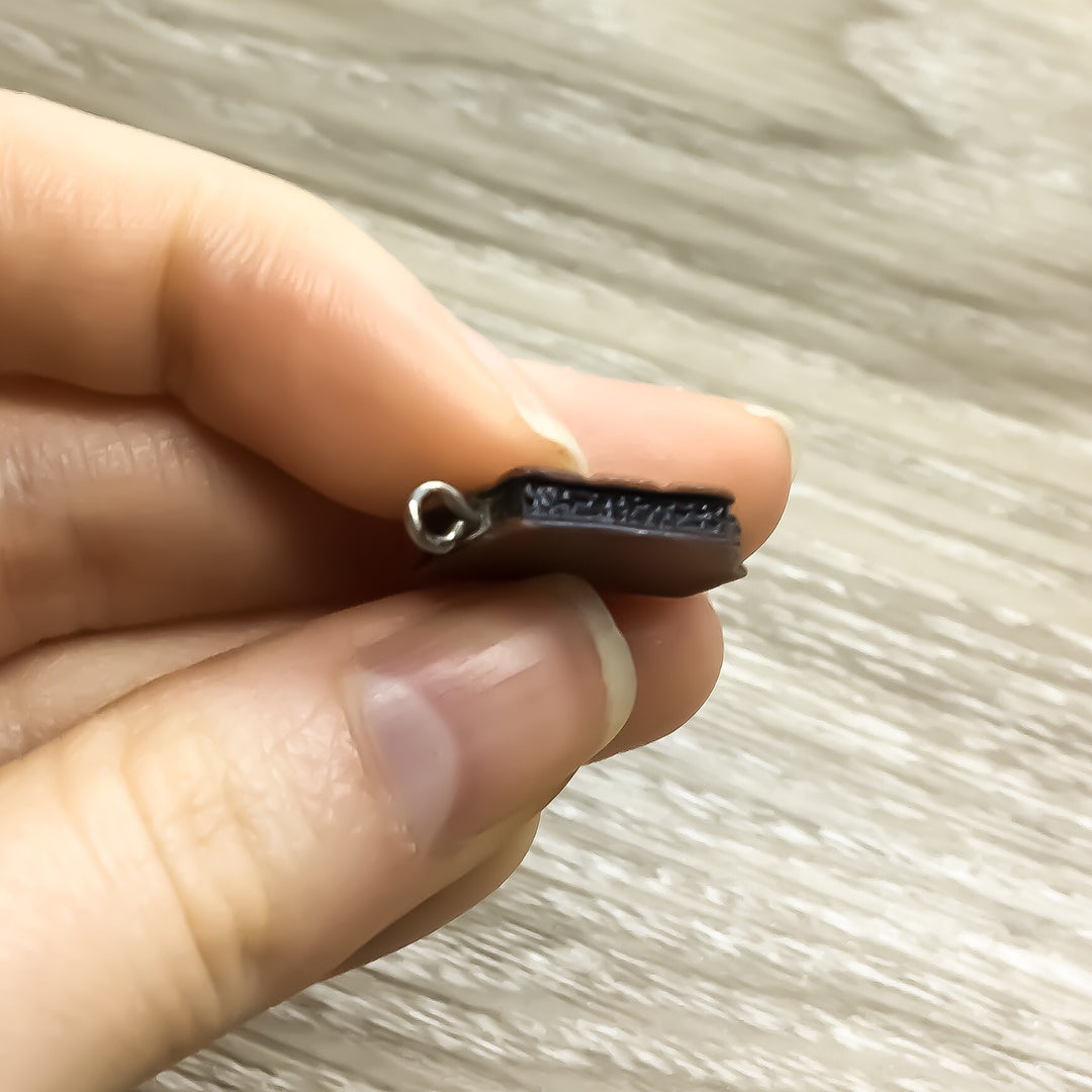 Breloques en résine Kawaii Foodie : chocolat, œuf, macaron, avocat, bouteille d'eau