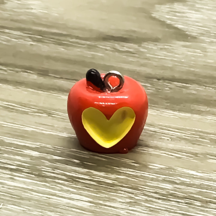 Breloques en résine Kawaii Foodie : chocolat, œuf, macaron, avocat, bouteille d'eau