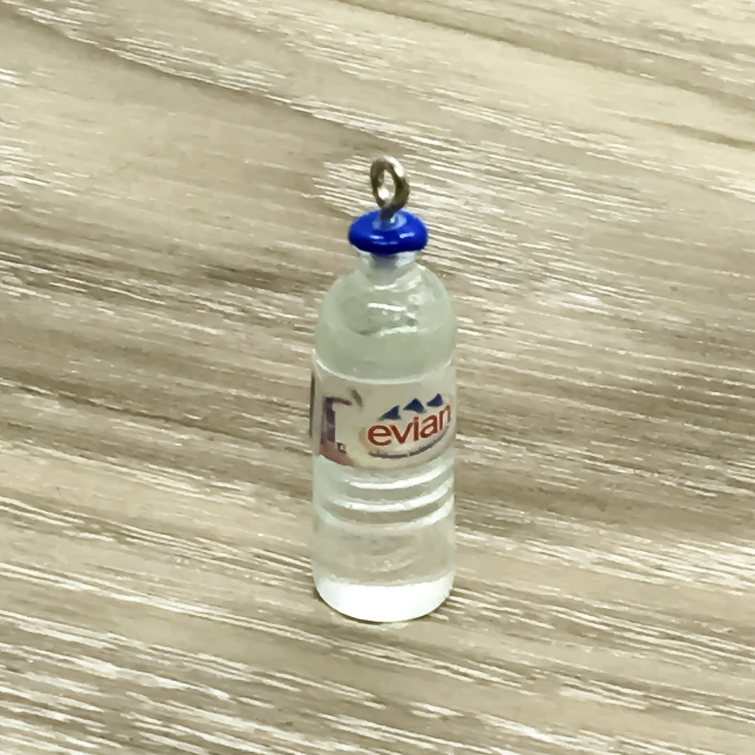 Breloques en résine Kawaii Foodie : chocolat, œuf, macaron, avocat, bouteille d'eau